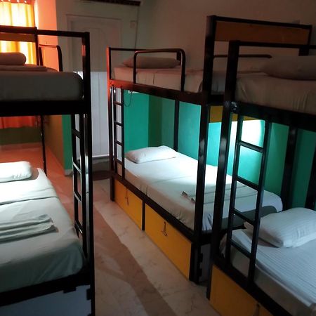 Kings Gate Airport Transit Hotel 卡图纳耶克 外观 照片