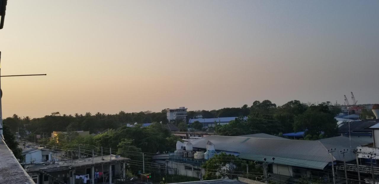 Kings Gate Airport Transit Hotel 卡图纳耶克 外观 照片